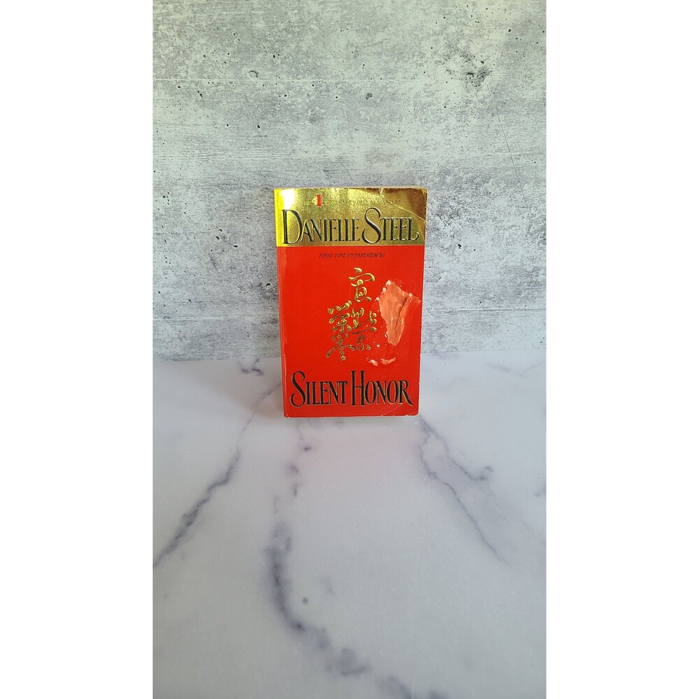 Silent Honor by Danielle Steel, 1996 Edition